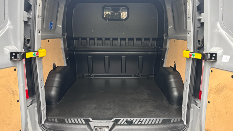 Ford Transit Custom 300 L1 Diesel Fwd 2.0 EcoBlue 170ps Low Roof D/Cab Limited Van